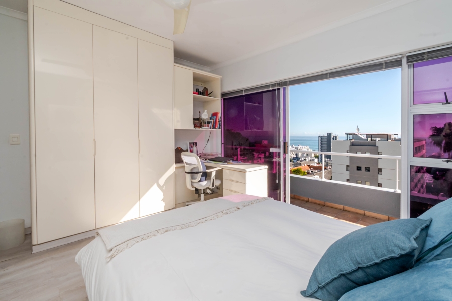 3 Bedroom Property for Sale in Sea Point Western Cape